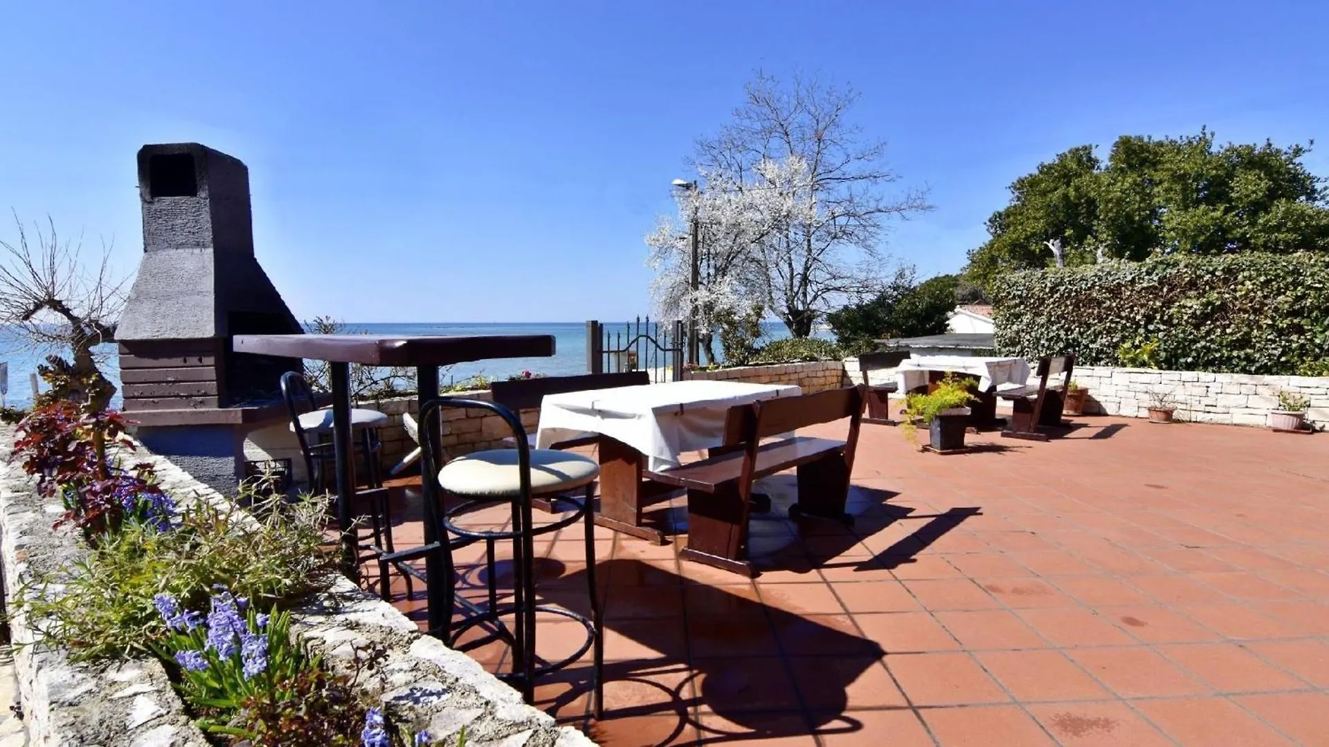 Appartement In Zambratija Mit Schoener Terrasse Zambratija (Istria)