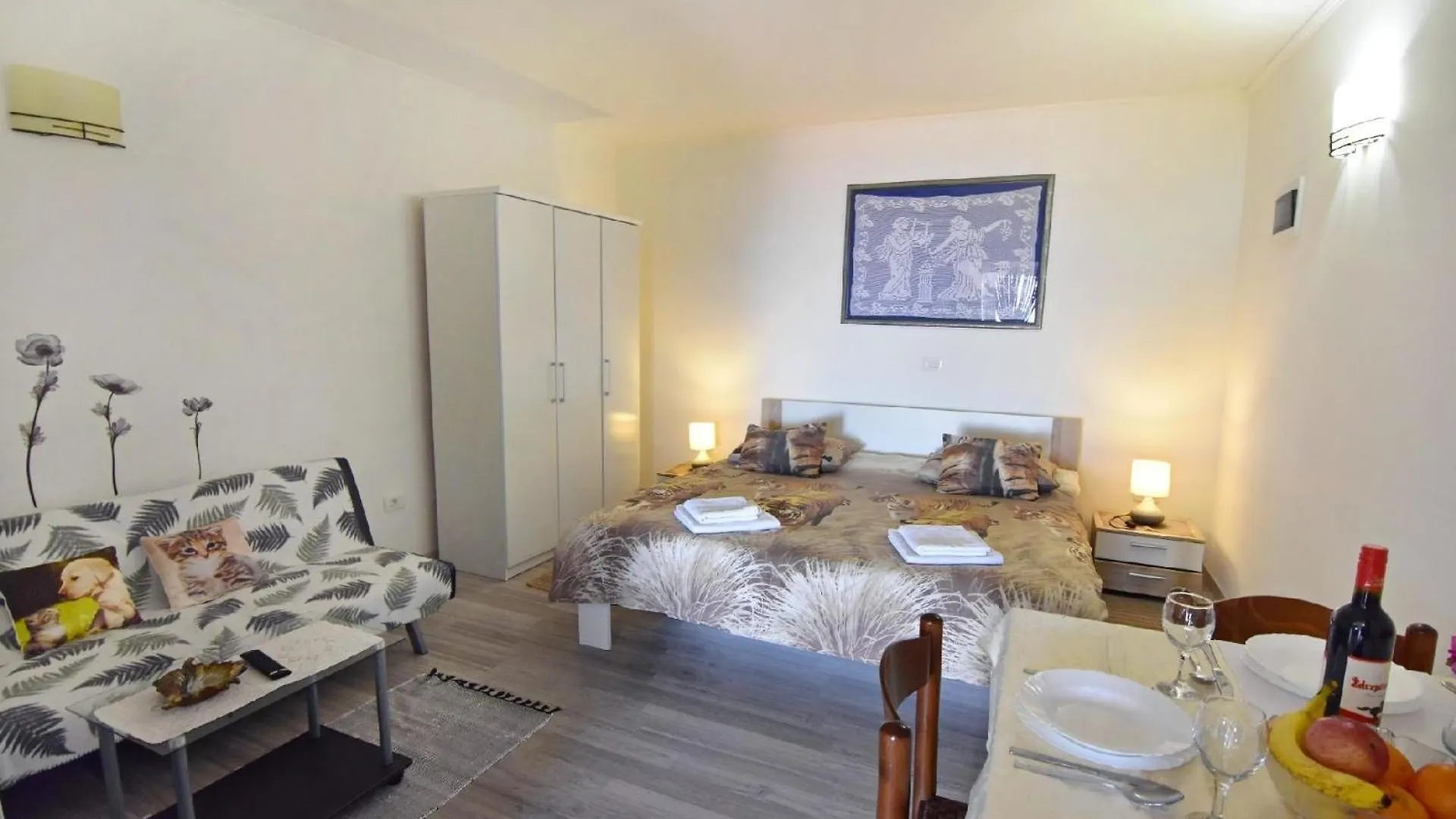 Apartman Appartement In Zambratija Mit Schoener Terrasse